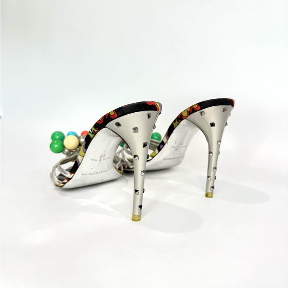 Vintage Emilio Pucci Printed Charm Sandals - Picture 7 of 9